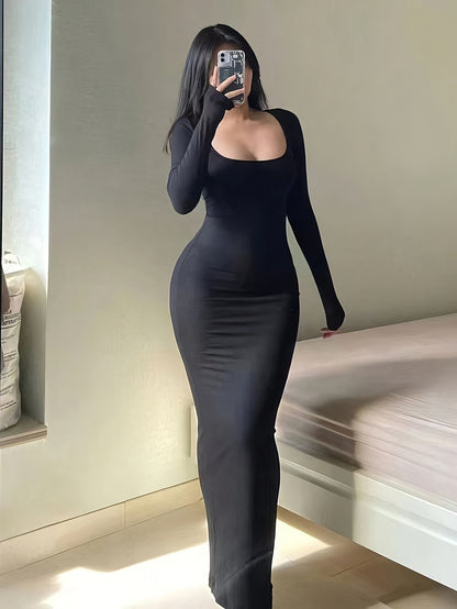 Form-Fitting, Ultra-Long Women's Autumn Dress