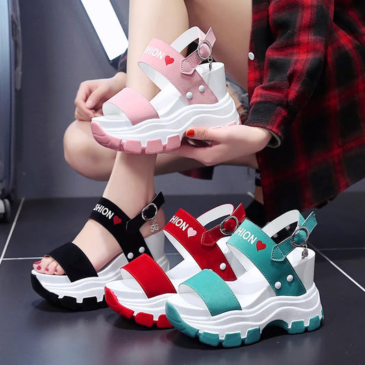 Moipheng Platform Fish Toe Sandals